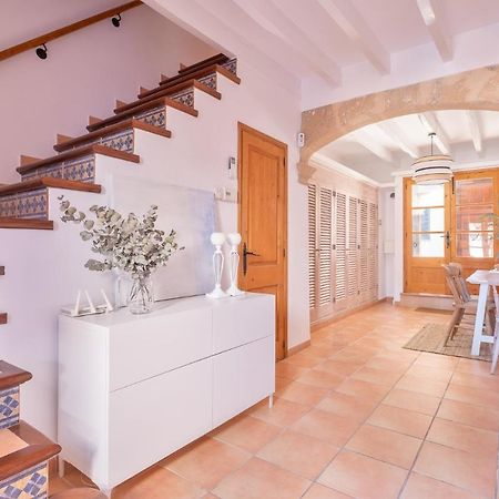 Townhouse Can Neri By Sunvillas Mallorca Pollenca Bagian luar foto