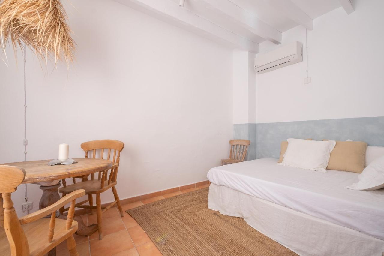 Townhouse Can Neri By Sunvillas Mallorca Pollenca Bagian luar foto